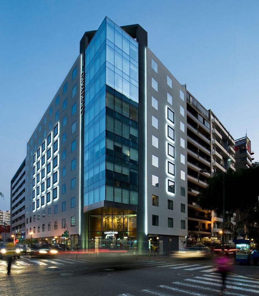 Courtyard By Marriott Lima Miraflores Hotel Exterior photo